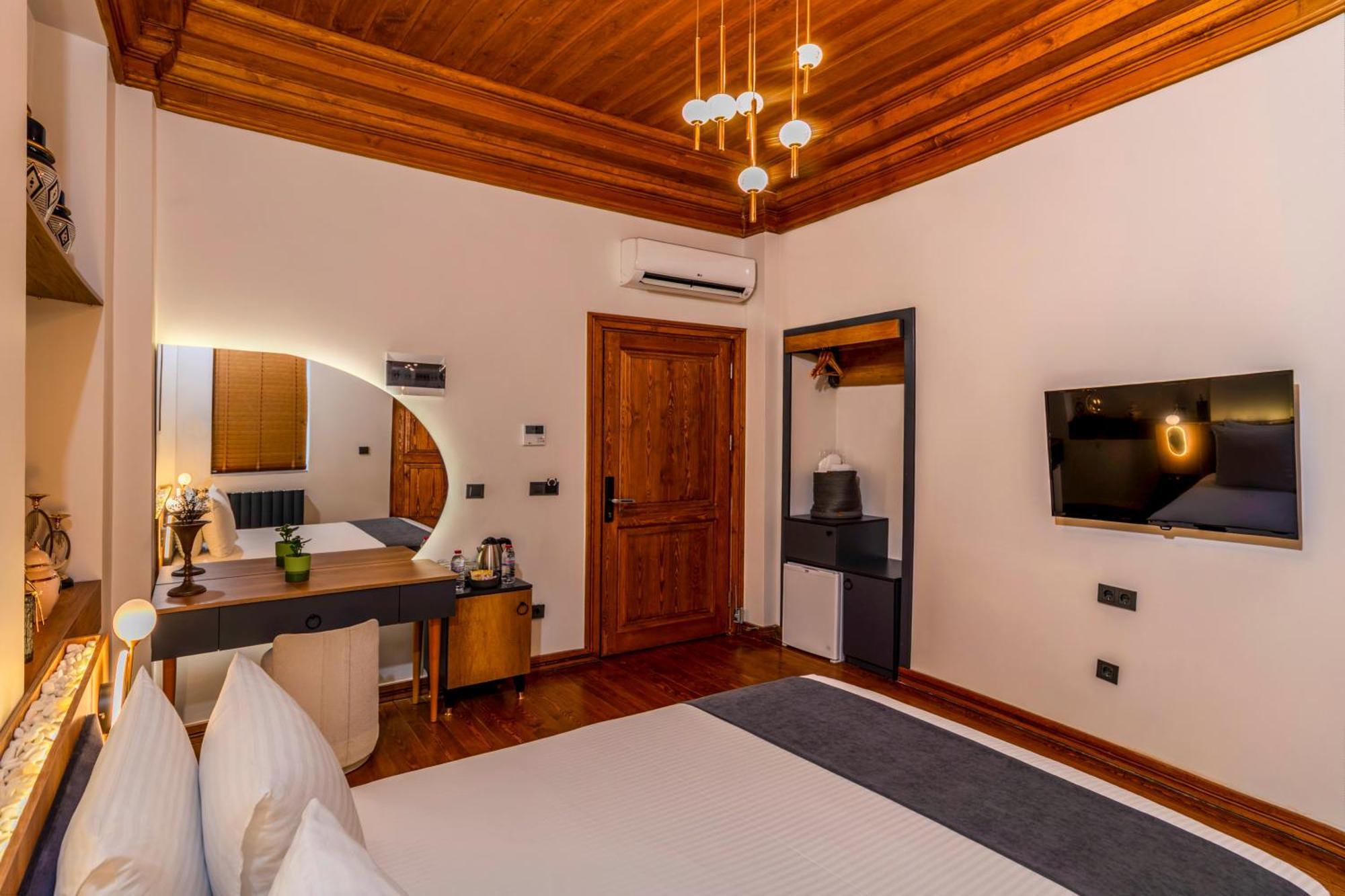 איסטמבול Elmira Pera Hotel & Spa - Special Class מראה חיצוני תמונה